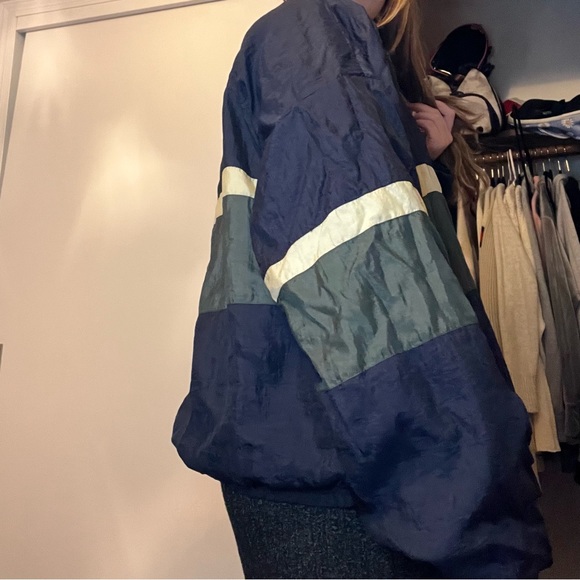 Givenchy windbreaker - Picture 4 of 8